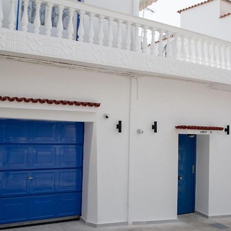 Aimou Studio'S Apartment'S Piraeus Bagian luar foto