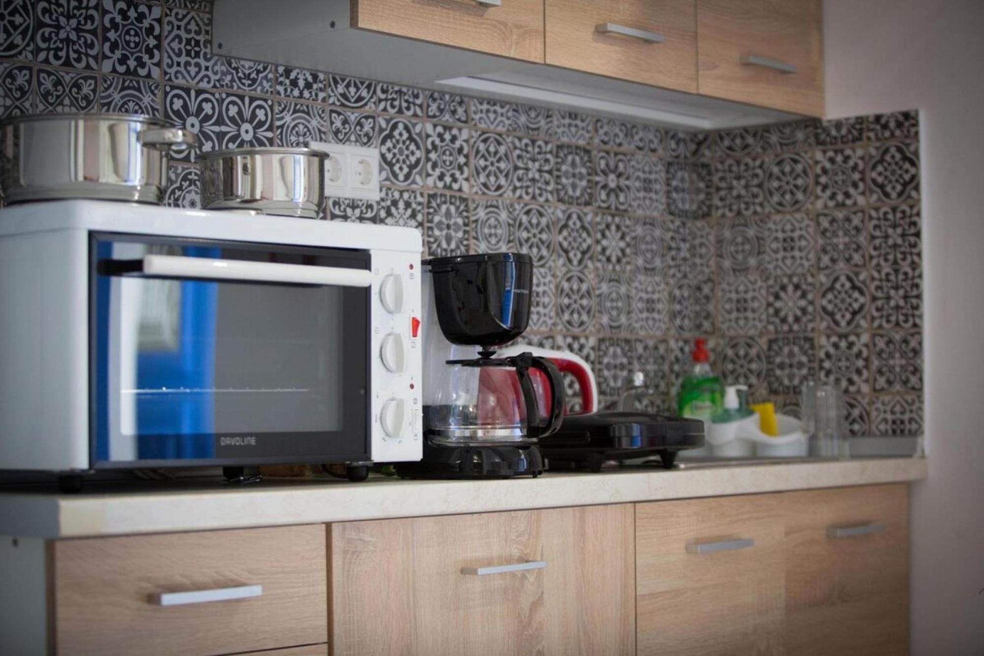 Aimou Studio'S Apartment'S Piraeus Bagian luar foto