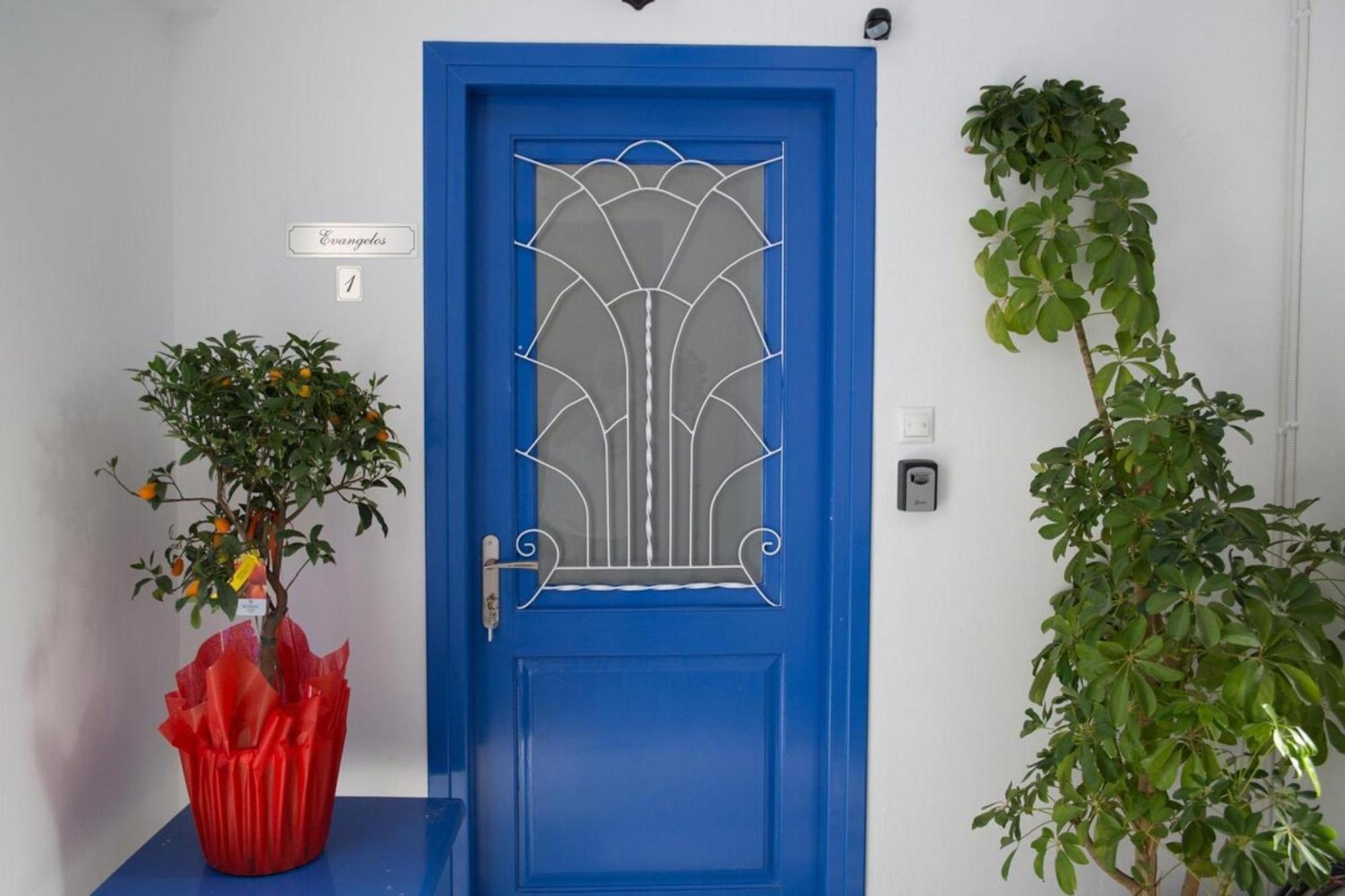 Aimou Studio'S Apartment'S Piraeus Bagian luar foto